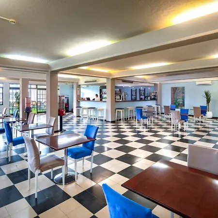 Navegadores 4* Monte Gordo