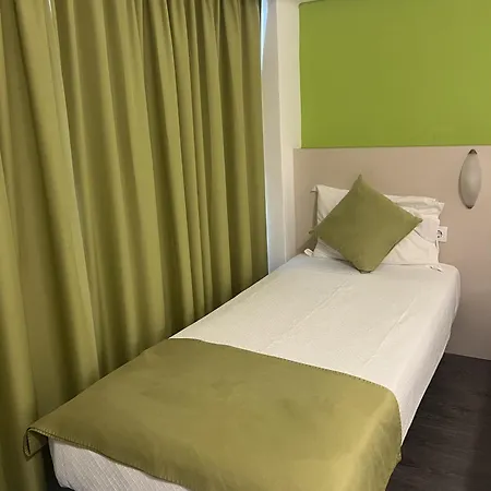 Navegadores Hotel