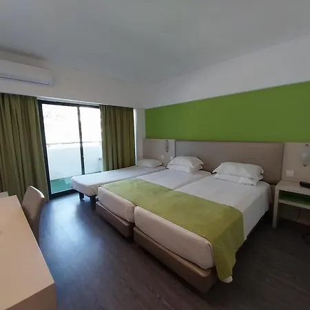Hotel Navegadores 4*