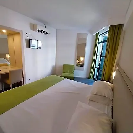 Navegadores 4* Monte Gordo