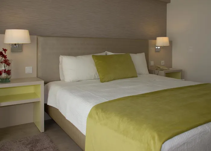 Navegadores Hotel 4*