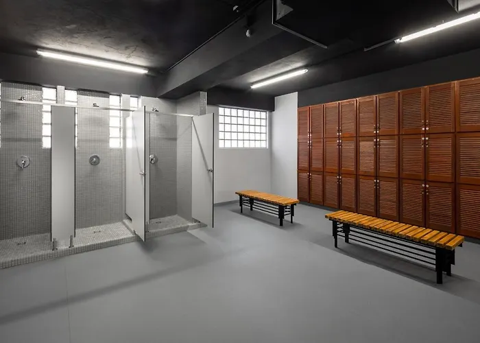 ホテル Navegadores モンテ・ゴルド