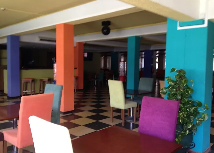 Hotel Navegadores Monte Gordo